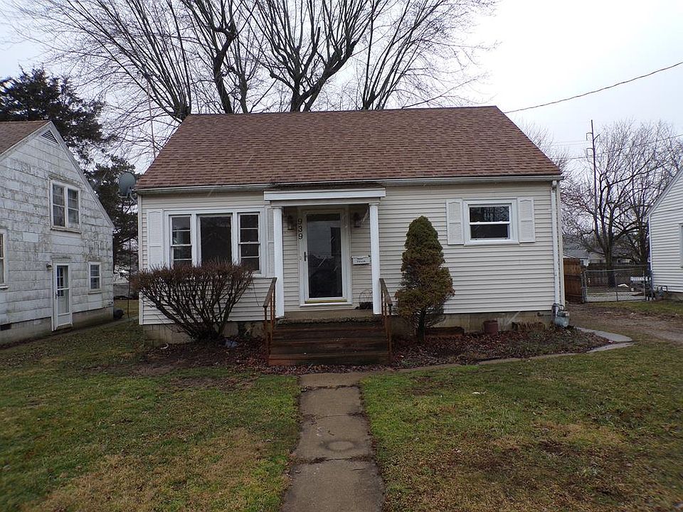 1st image of 939 Henry St