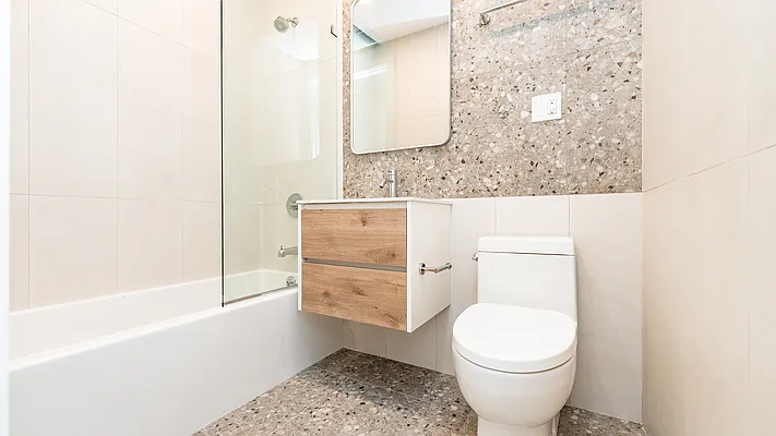 Rented by Nooklyn NYC LLC | media 19