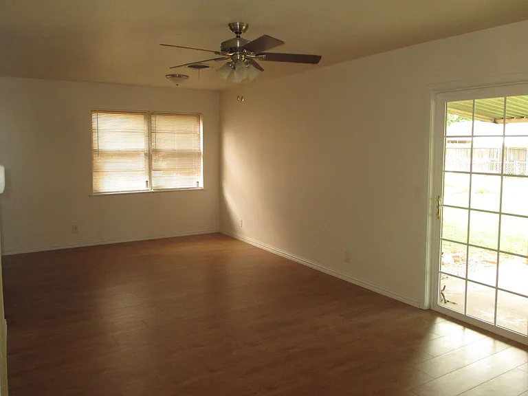 4106 Aspen St — Photo 16