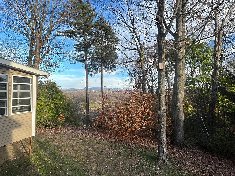 36 Rivermount Ter #A — Photo 22