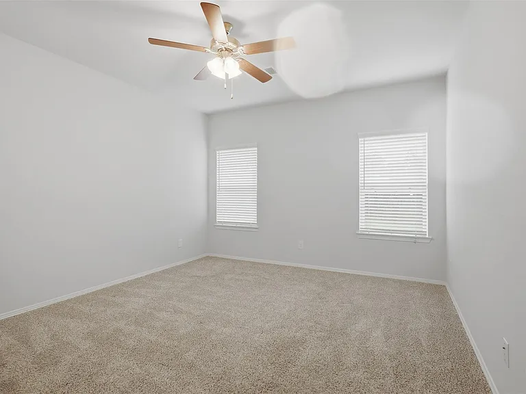 26123 Emory Hollow Dr — Photo 14