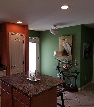 3rd image of 20 Augusta W Unit 20