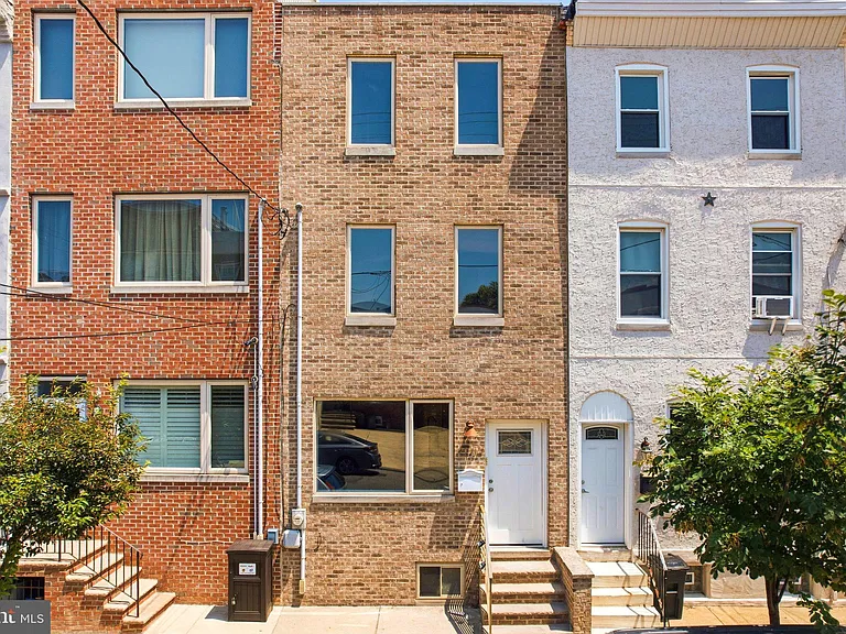 2209 E Huntingdon St — Photo 15