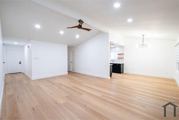 1st image of 1011 Bodgers Dr