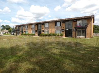 1490 Nancywood Dr APT 6, Waterford, MI 48327