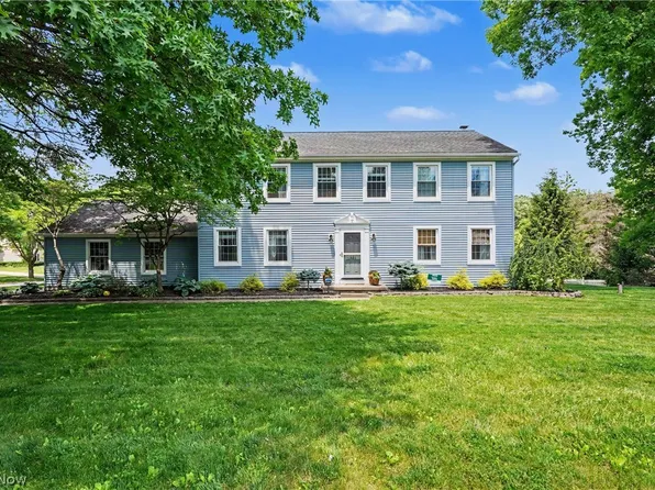 1801 Carver Ln, Hudson, OH 44236
