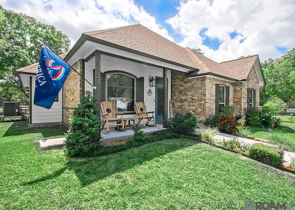 1st image of 30555 Weiss Rd