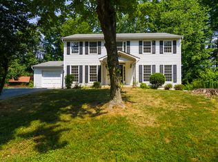 16000 Laconia Cir, Woodbridge, VA 22191