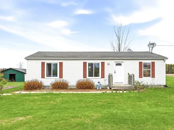 14686 W Burt Rd, Chesaning, MI 48616