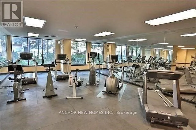 633 Bay St #2516 — Photo 13