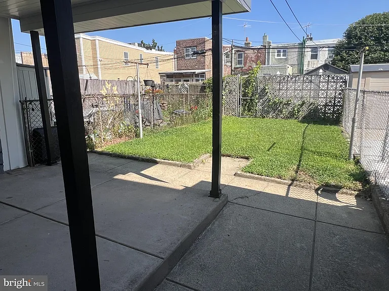3051 Cedar St — Photo 18