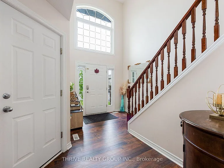 1737 Mickleborough Dr #UPPER — Photo 4
