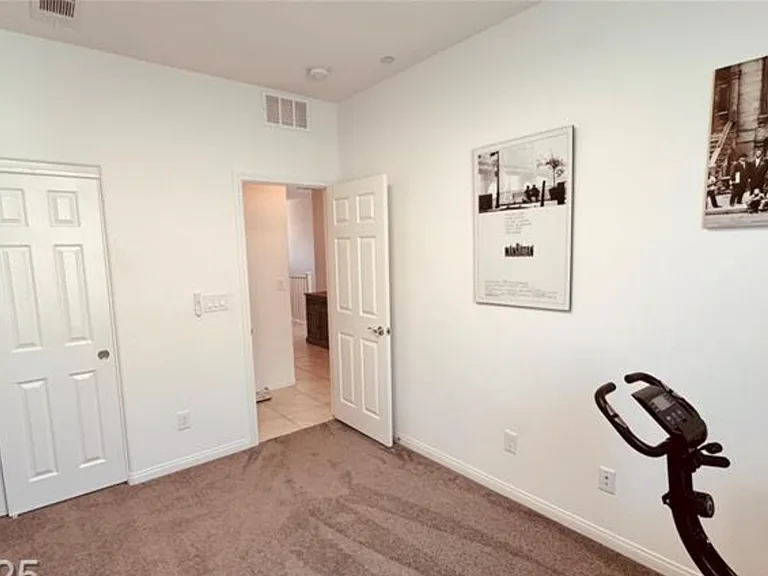 623 Sedum Ave — Photo 3