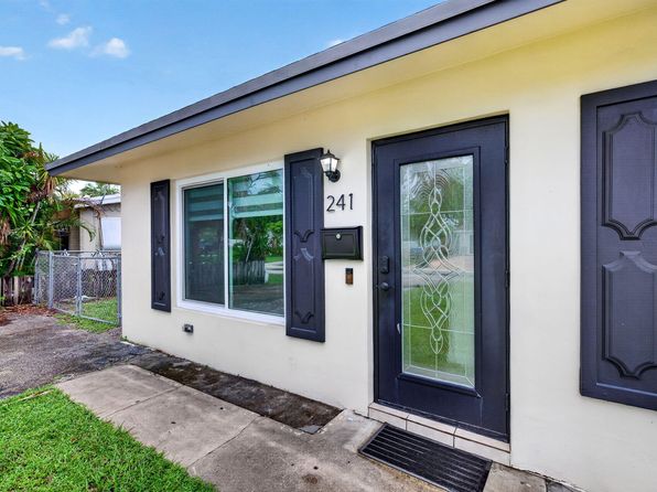 241 NW 49th St