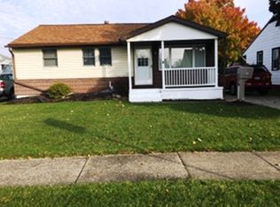 53 Medina St, Cheektowaga, NY 14206