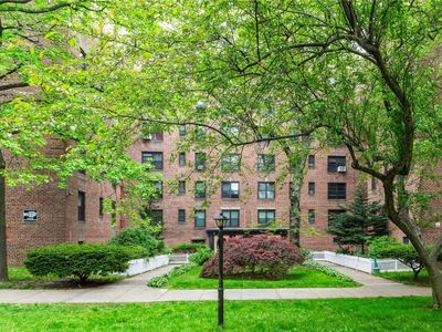 83-20 98 Street #5N, Queens, NY, 11421