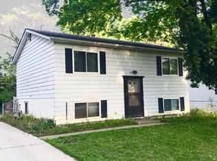 1588 Fall Brook Rd, Columbus, OH 43223