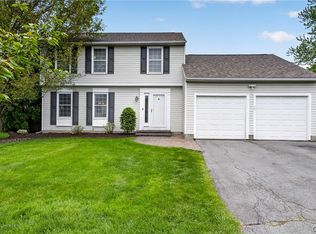 6143 Palisades Dr, Cicero, NY 13039
