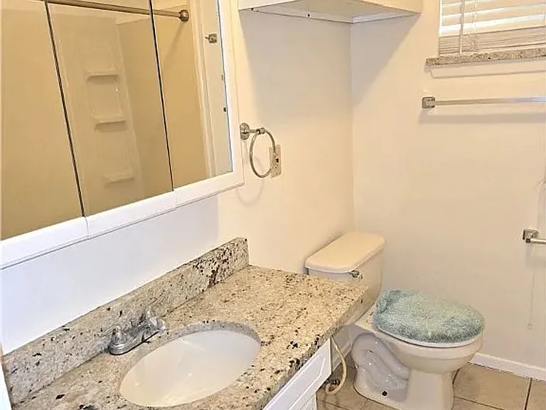 203 S Mitchell St #4 — Photo 9