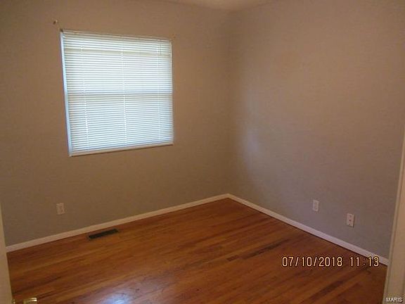 5th image of 9709 Tennyson Ct