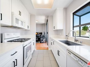 1059 S Sherbourne Dr APT 301, Los Angeles, CA 90035