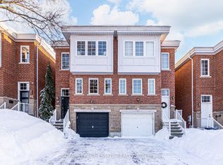 59 Halsey Ave, Toronto, ON M4B 1A6