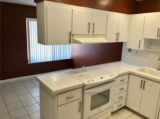 952 Mockingbird Ln APT 606A, Plantation, FL 33324