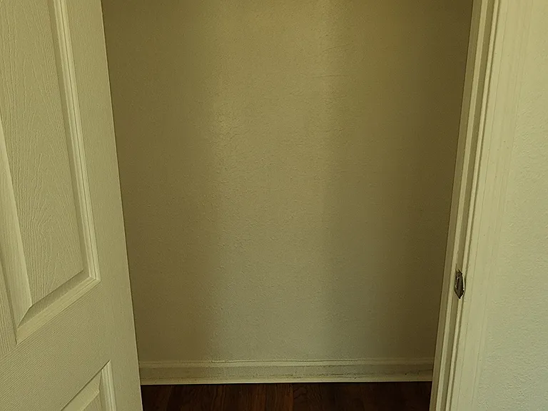 1005 Callen St — Photo 3