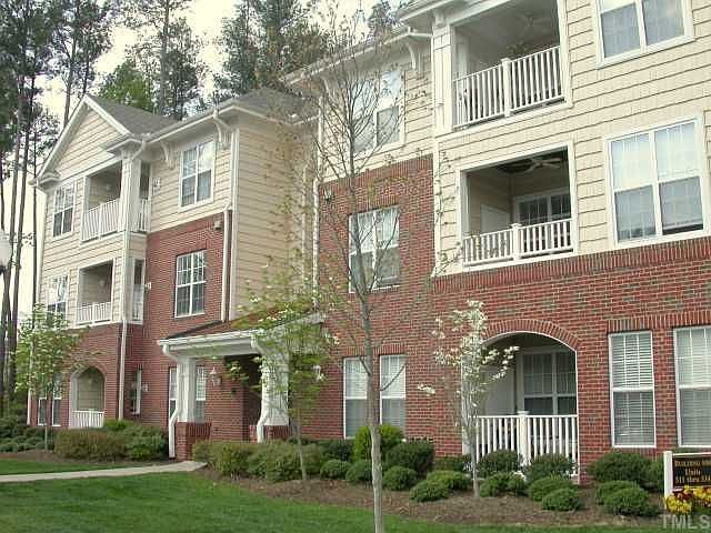 1st image of 521 Ives Ct