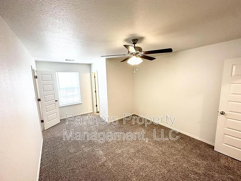 875 S Amarillo Ave #2 — Photo 11