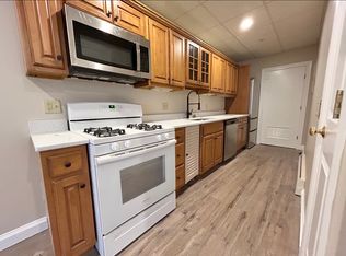 3 Rawlins St #6, Salem, MA 01970