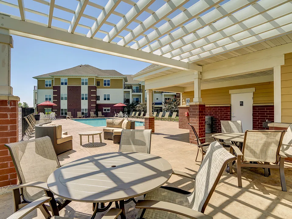 The Revere at Smith's Crossing