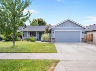 209 NW 27th Ct, Redmond, OR