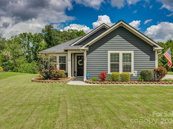 8154 Breton Way, Harrisburg, NC 28075