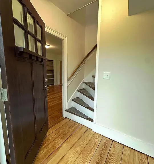131 West Rd — Photo 2