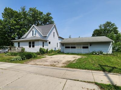 315 3rd St SW, Stewartville, MN, 55976