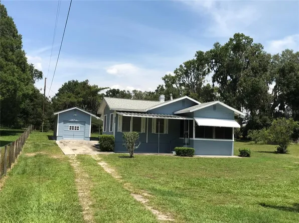 13785 Ocala Rd, Ocklawaha, FL 32179