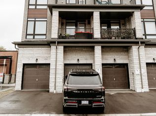 402 Salem Rd S #51, Ajax, ON L1S0H2