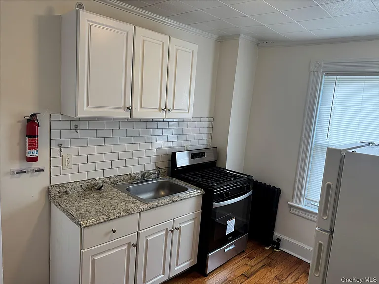 18 West St #2A — Photo 6