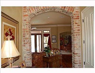 3rd image of 125 Carondelet Ct