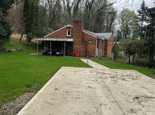 1610 Lafayette Rd, Pittsburgh, PA 15221