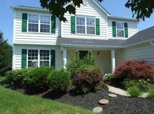6918 Peachtree Cir, Westerville, OH 43082