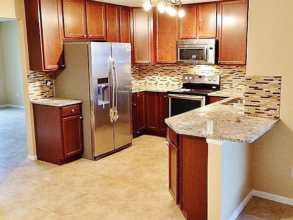 Brand new kitchen for you!!
