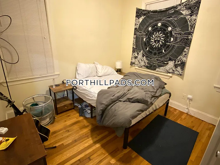 34 Juniper St #1 — Photo 31