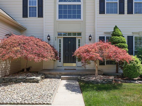 3rd image of 26 Firestone Drive