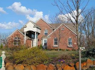 7178 N Meadows Trl, Dexter, MI 48130