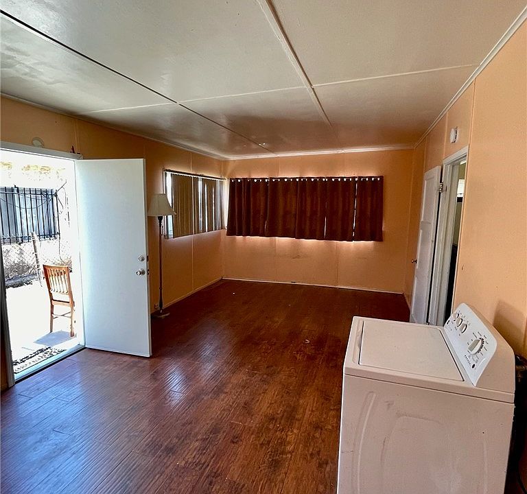 7828 Fair Ave, Sun Valley, CA 91352 Zillow