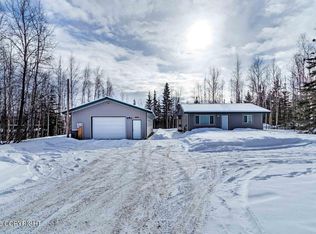 6630 W Beverly Lake Rd, Wasilla, AK 99623