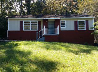 1055 Rebel Forest Dr SE, Atlanta, GA 30315