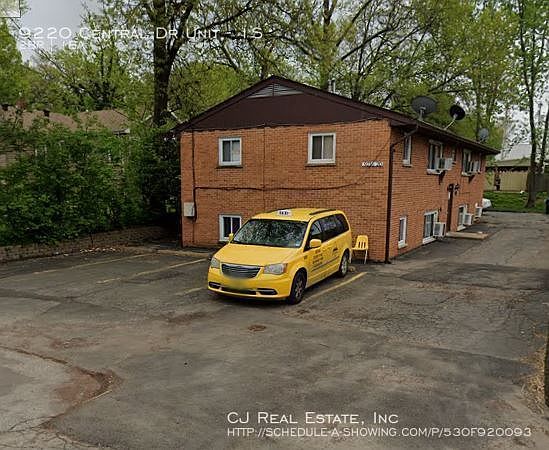 1st image of 9220 Central Dr #1